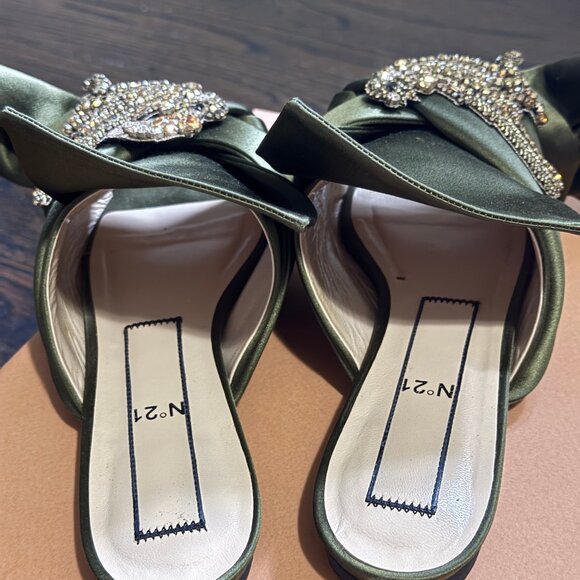 N.21 Raso Knot Flat Embellished Slides In Green Satin - Picture 11 of 16